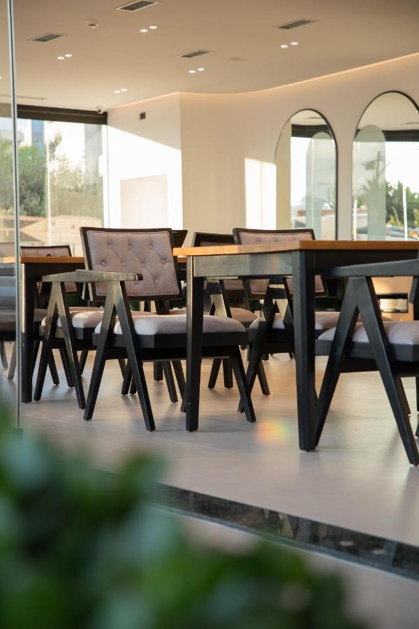 קסאמיל Colosseum Hotel מראה חיצוני תמונה