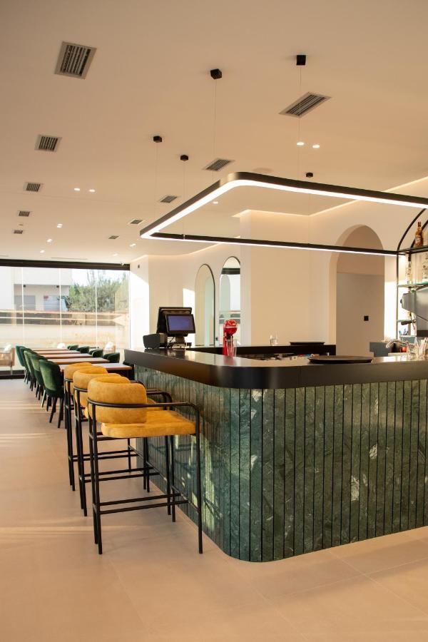 קסאמיל Colosseum Hotel מראה חיצוני תמונה