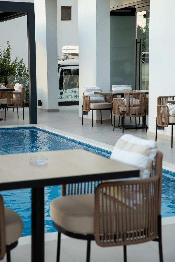 קסאמיל Colosseum Hotel מראה חיצוני תמונה