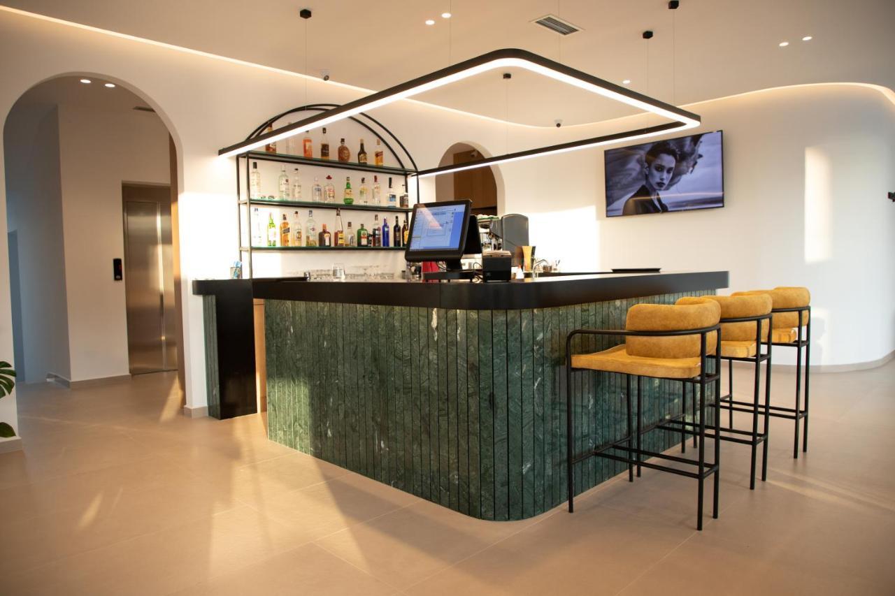 קסאמיל Colosseum Hotel מראה חיצוני תמונה
